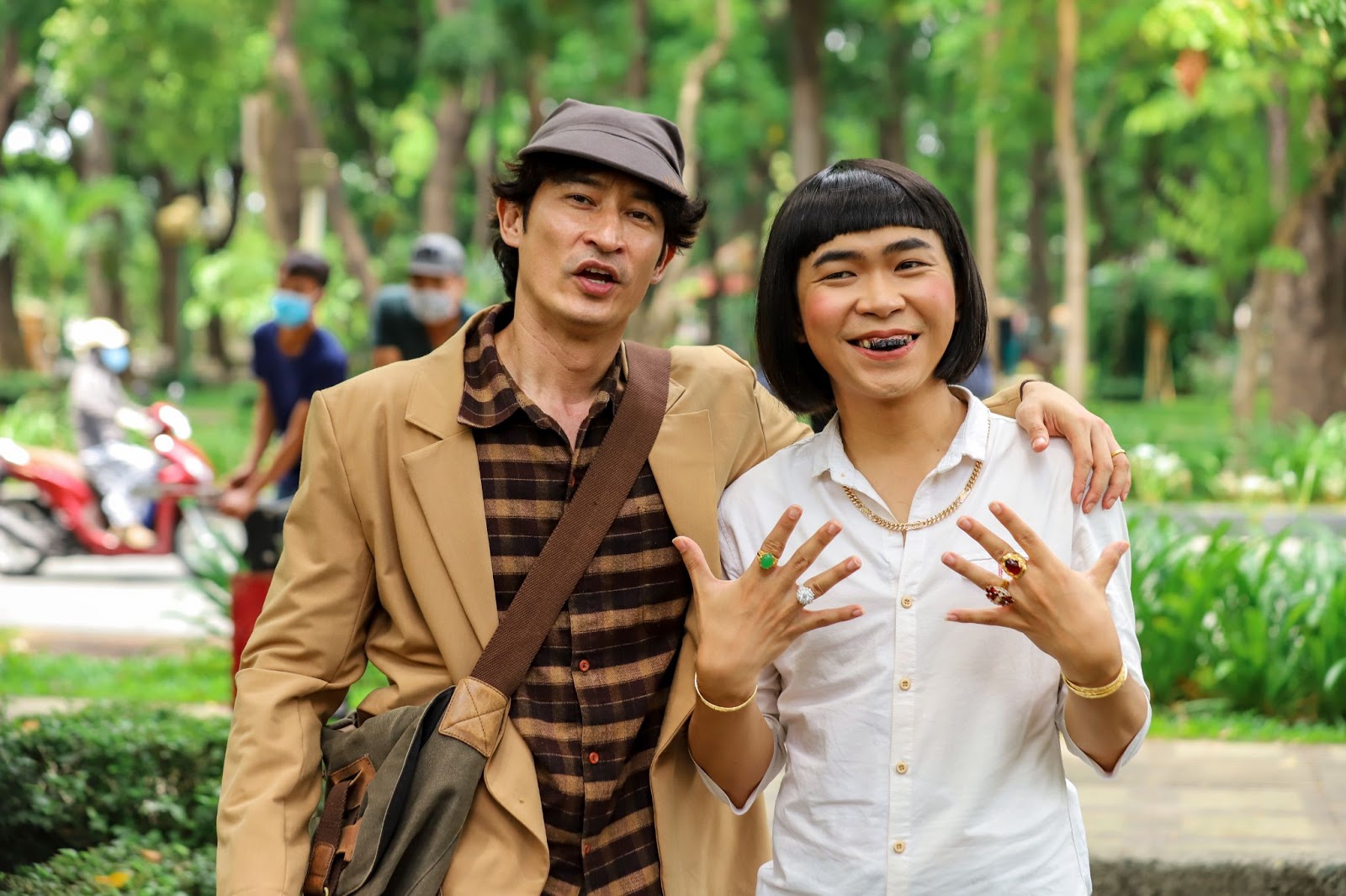 "Bí mật 69" khiến Huy Khánh đau đầu giữa mùa dịch khi lần đầu làm đạo diễn