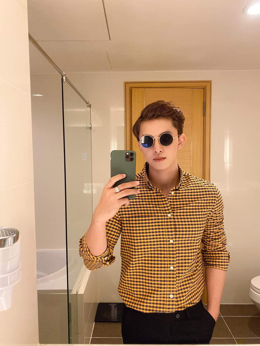 TRÍ NGUYỄN