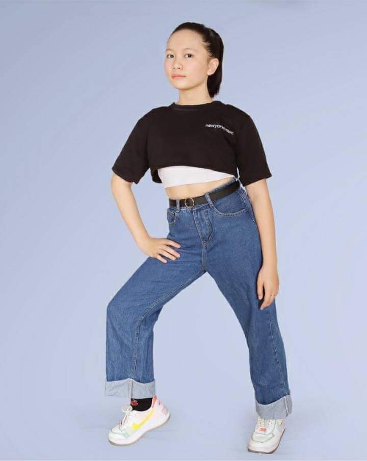 Kim Thư